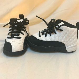 Boy’s Air Jordans Color: Black and White Size:6C